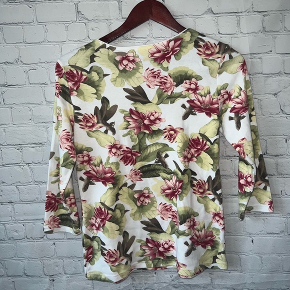 Karen Scott Green, Purple & White floral shirt size S - Picture 5 of 5